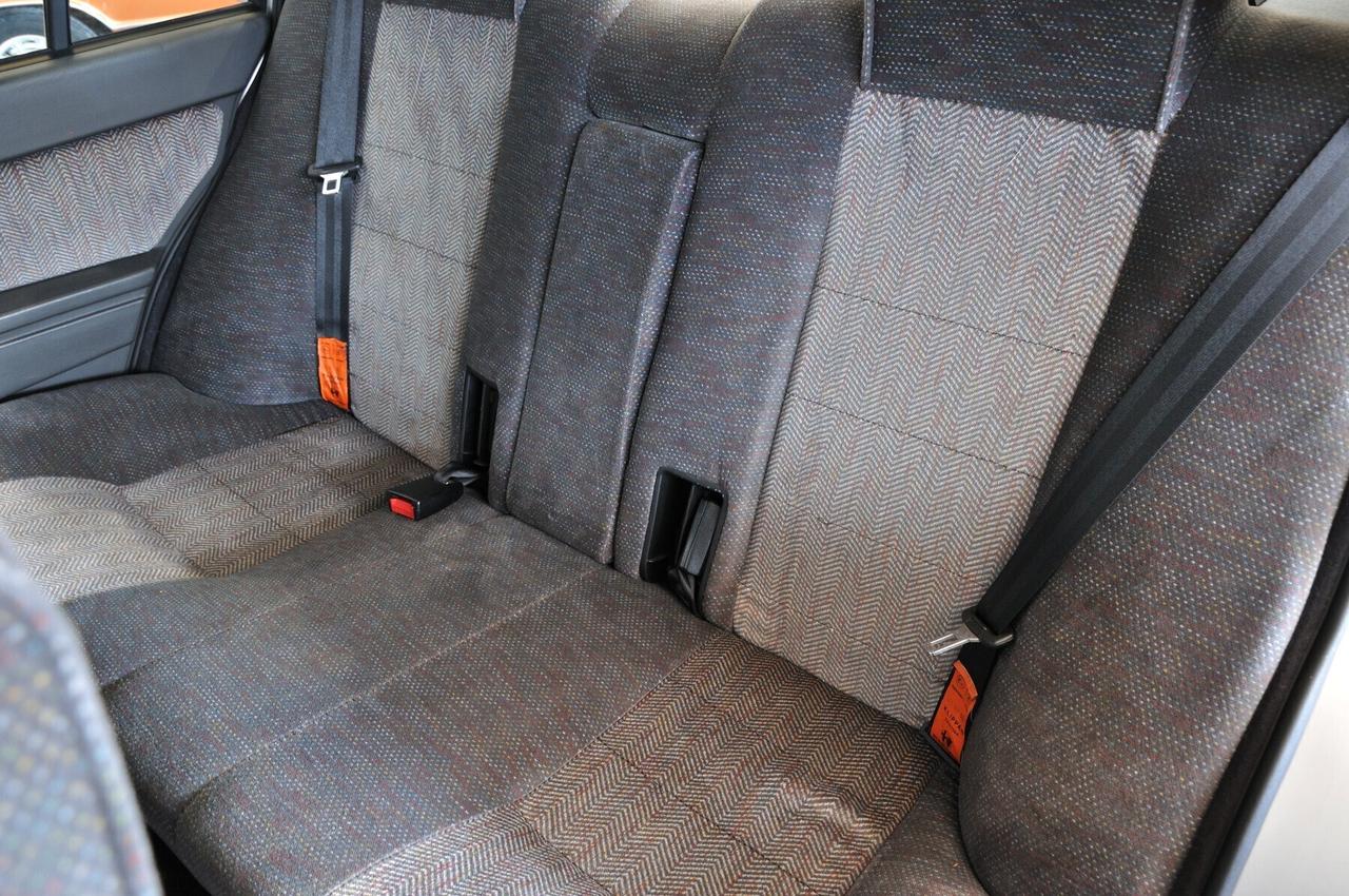 Alfa Romeo 75 2.0i Twin Spark CRS tagliandata perfetta