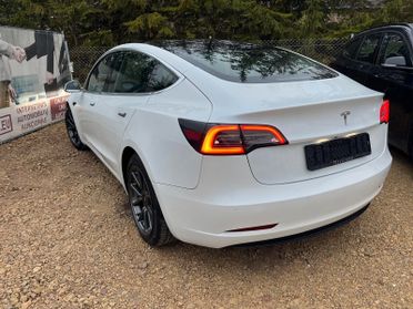 Tesla Model 3 Standard RWD Plus