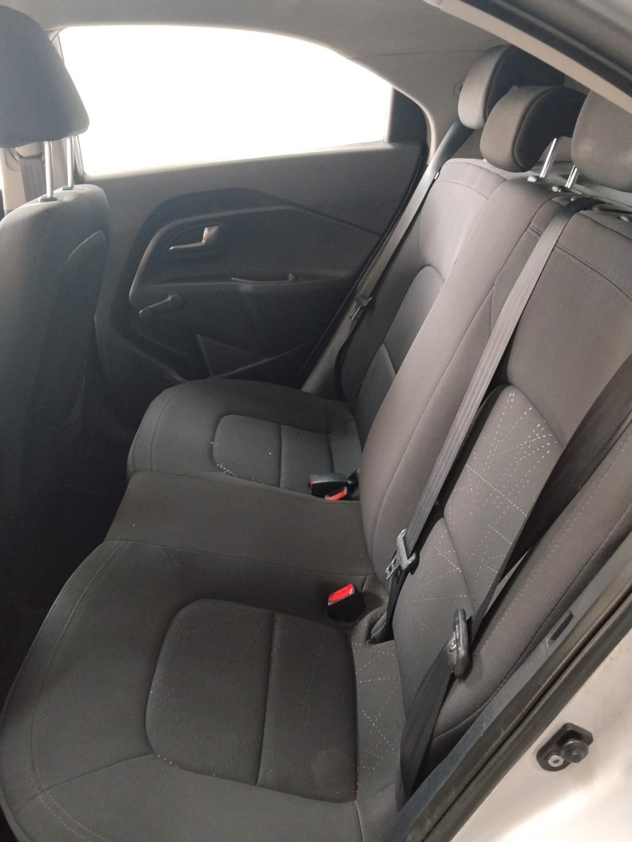 Kia Rio 1.1 diesel 75 CV 2013 CON GARANZIA
