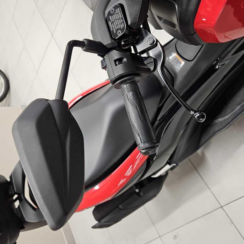 Yamaha N-Max 125 - 2024
