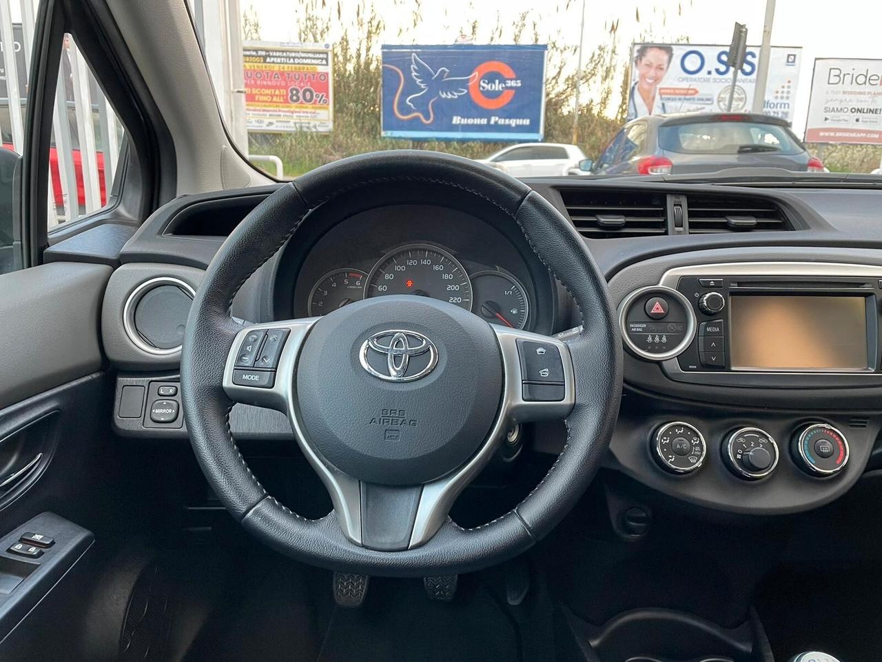 Toyota Yaris 1.4 D-4D 5 porte Lounge navi