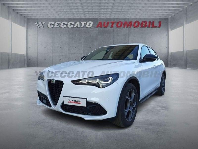 Alfa Romeo Stelvio 2023 2.2 t Sprint Q4 210cv auto