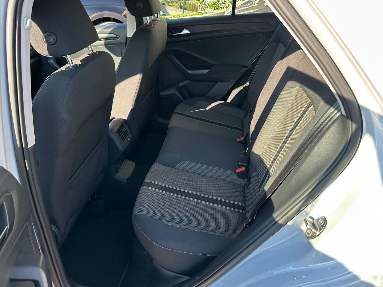 Volkswagen T-Roc 1.6 TDI SCR Advanced BlueMotion Technology
