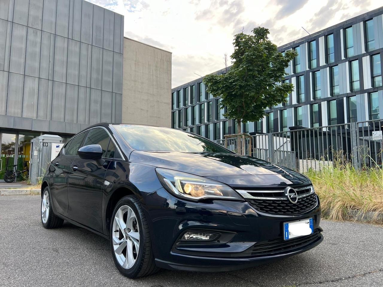 Opel Astra 1.4 Turbo 150CV Start&Stop aut. 5 porte Innovation