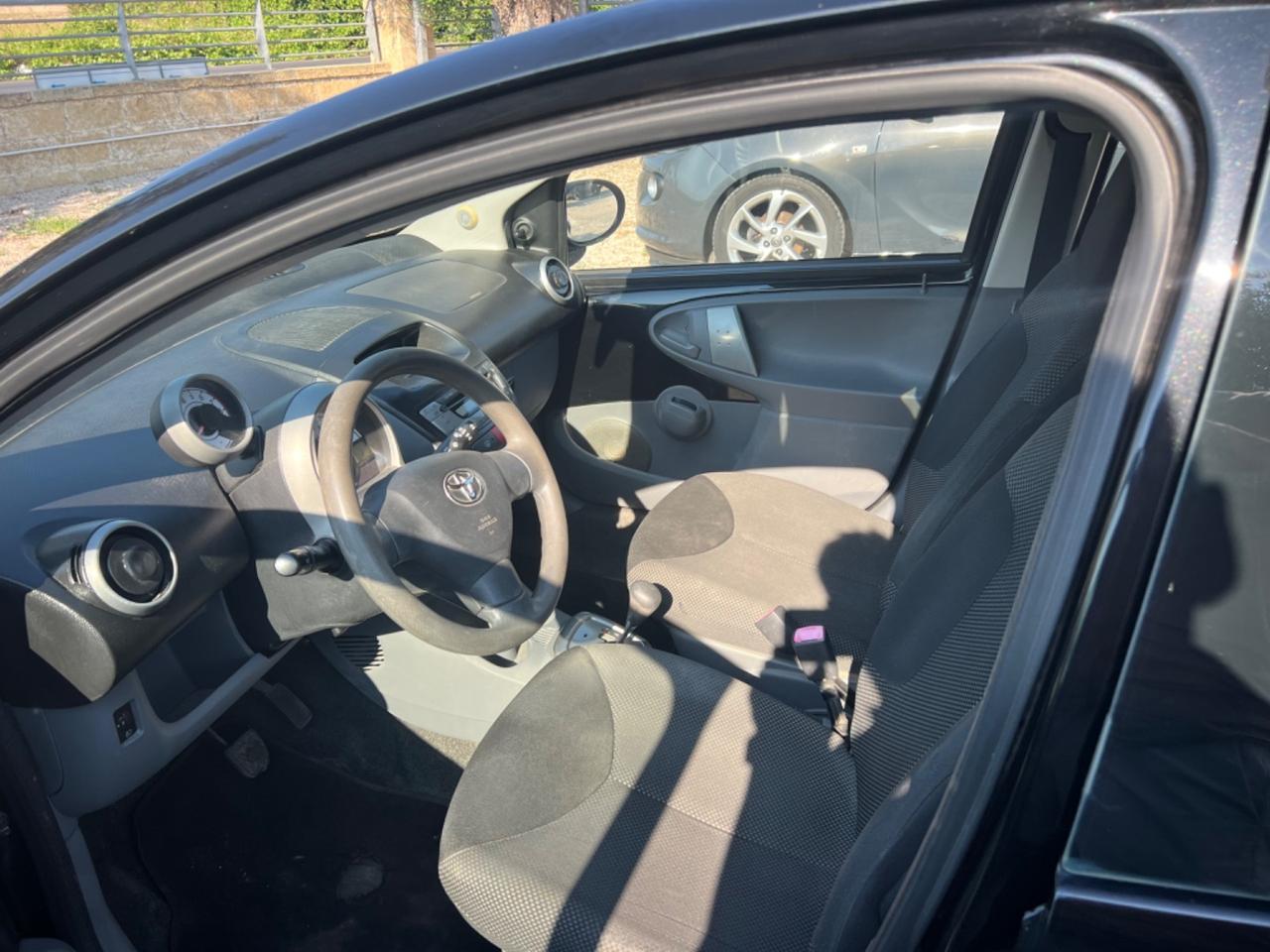 Toyota Aygo 1.0 12V VVT-i 5 porte Km 80000 !!!