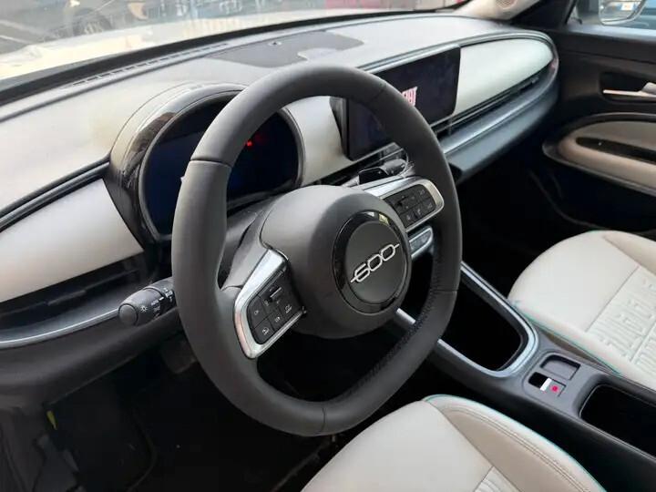 Fiat 600 Hybrid 101 CV DCT MHEV La Prima