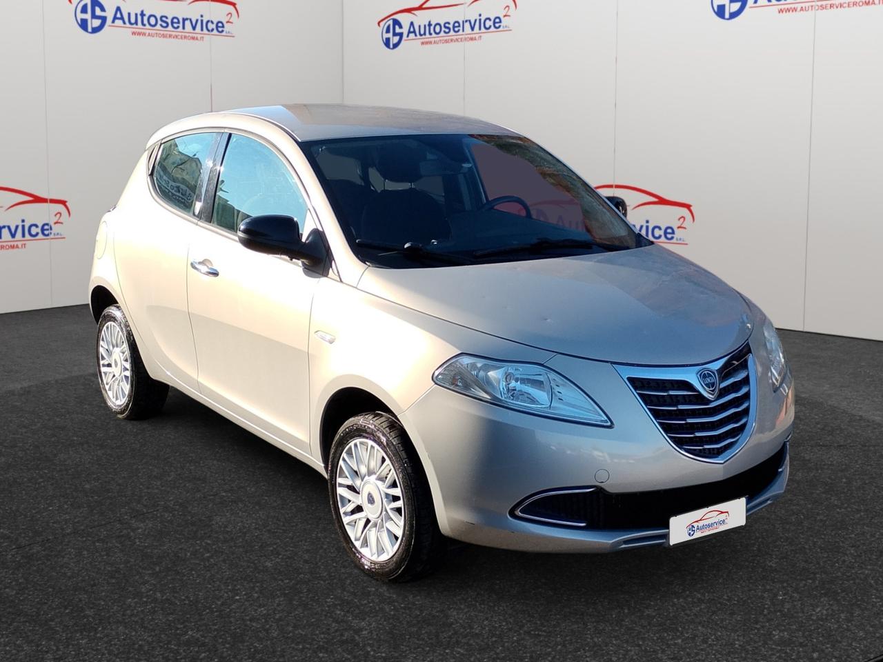 Lancia Ypsilon 5 Porte Ypsilon 0.9 t.air Gold ecochic metano 80cv