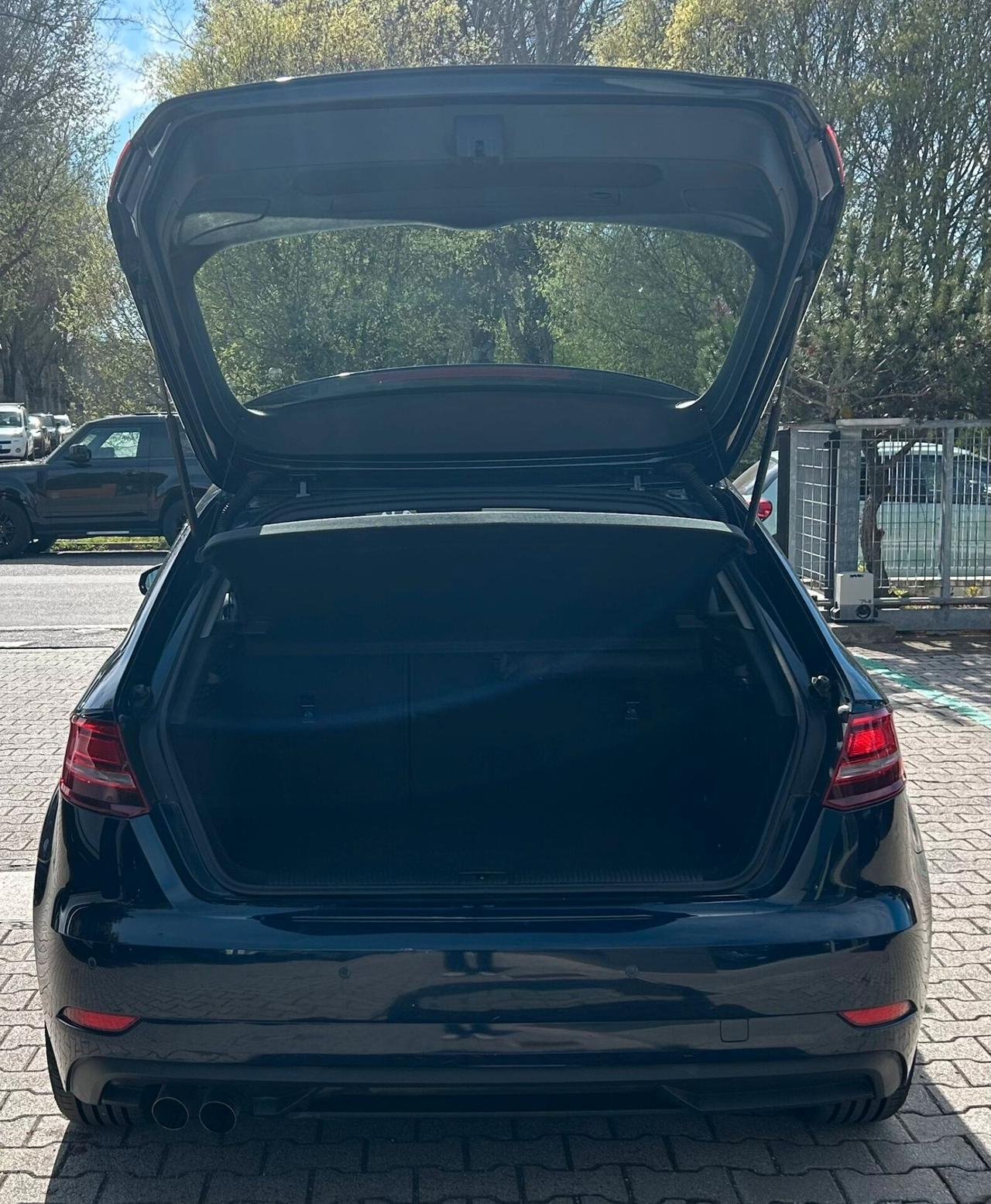 Audi A3 SPB 35 TDI S tronic Business