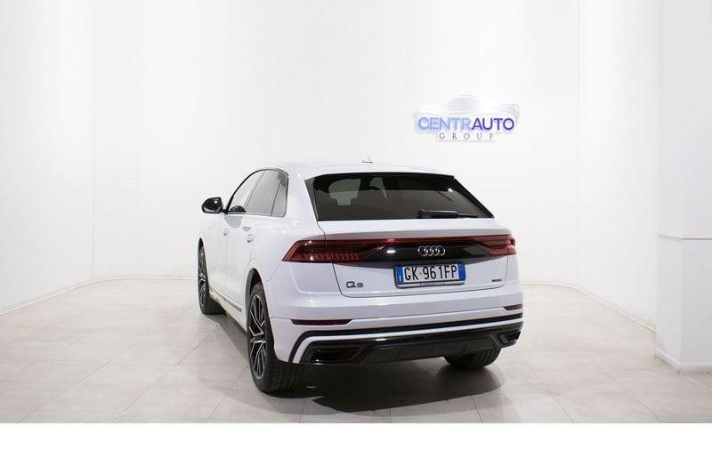 Audi Q8 50 TDI 286cv quattro tiptronic Sport
