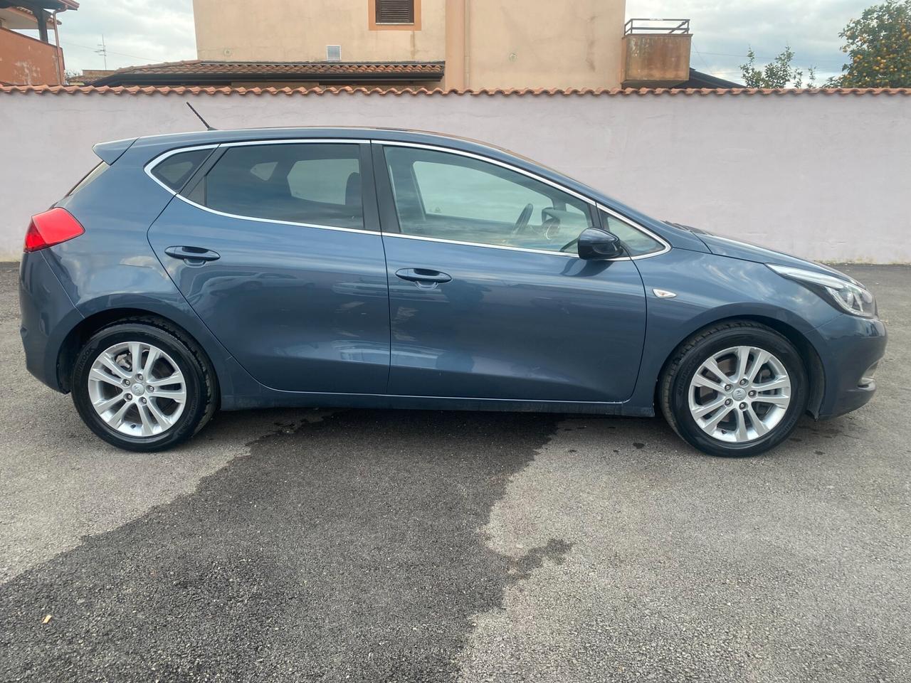 Kia Ceed cee'd 1.4 CVVT
