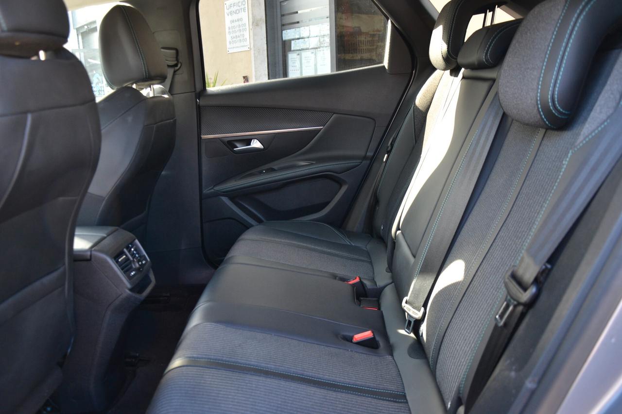 Peugeot 3008 BlueHDi 130 S&S EAT8 Allure