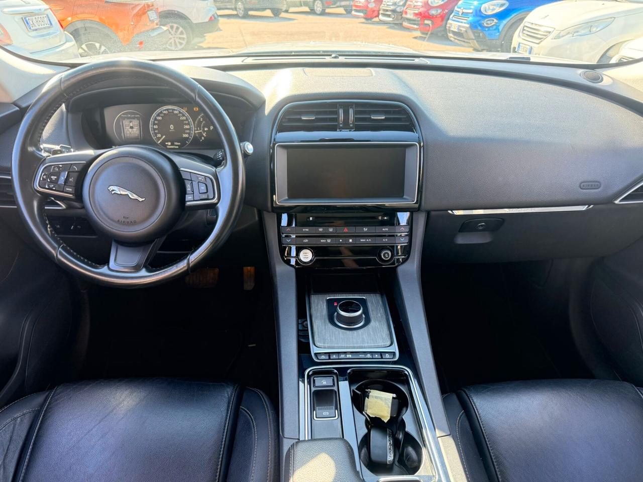 Jaguar F-Pace 2.0 D 180 CV AWD aut. Portfolio