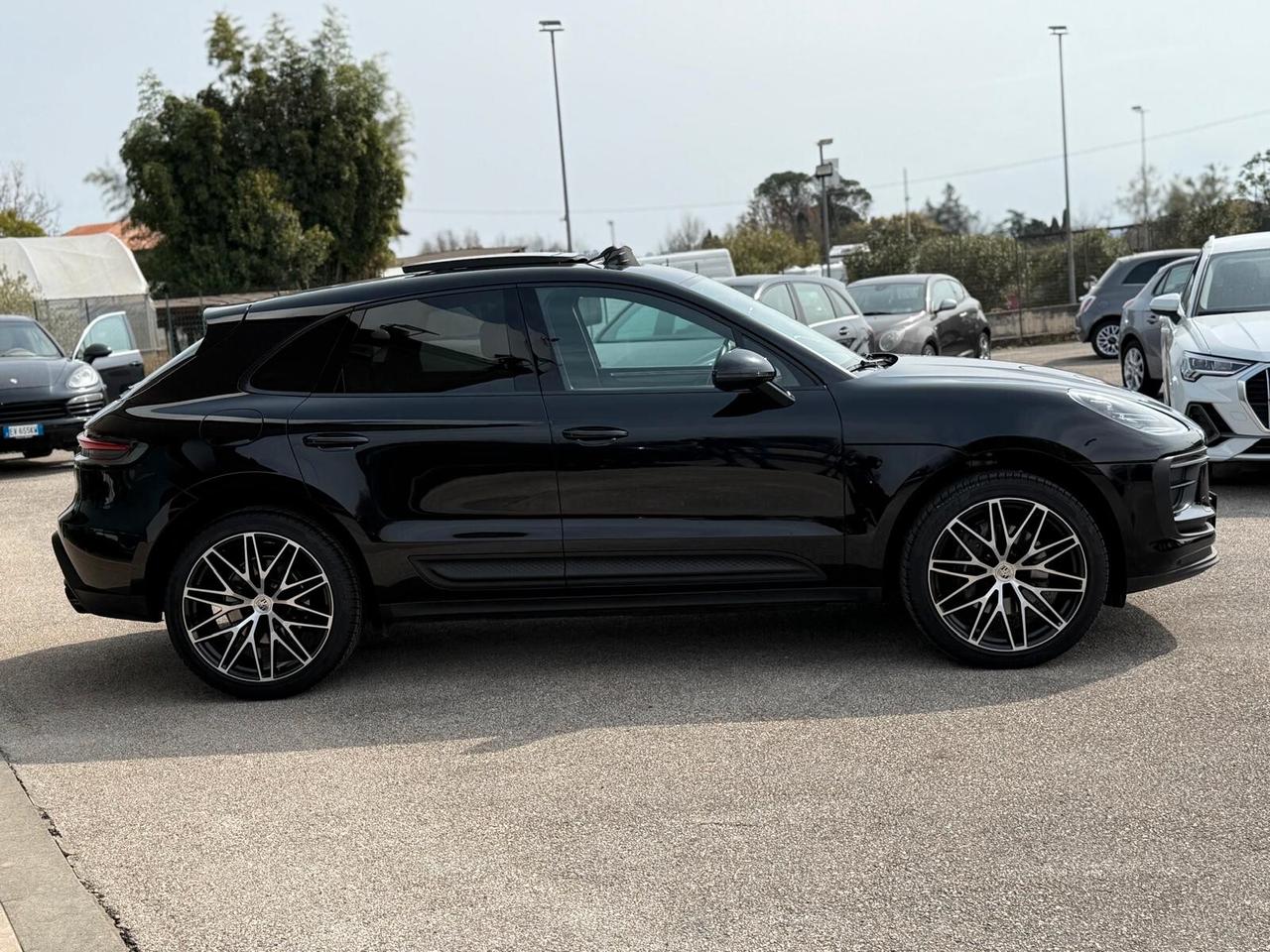 Porsche Macan 2.0 T IMPECCABILE STRAFULL/"21/TETTO/SPORT CHRONO POCHI KM AFFARE