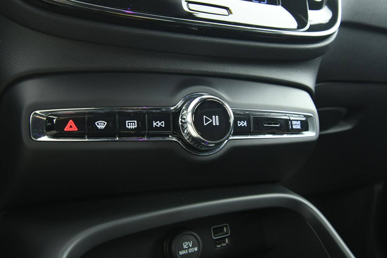VOLVO XC40 1.5 t4 phev R-design auto my21 NEOPATENTATI+CAMERA