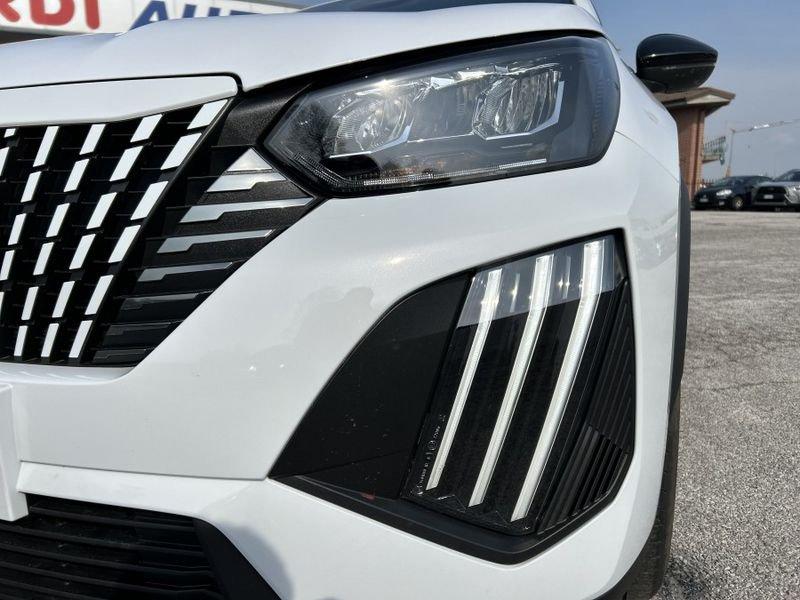 Peugeot 2008 PureTech 100 Allure BIANCO PERLATO / NAVI+CAMERE