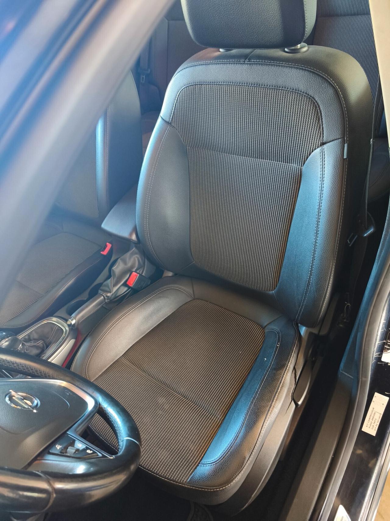 Opel Astra 1.7 CDTI 110CV 5 porte