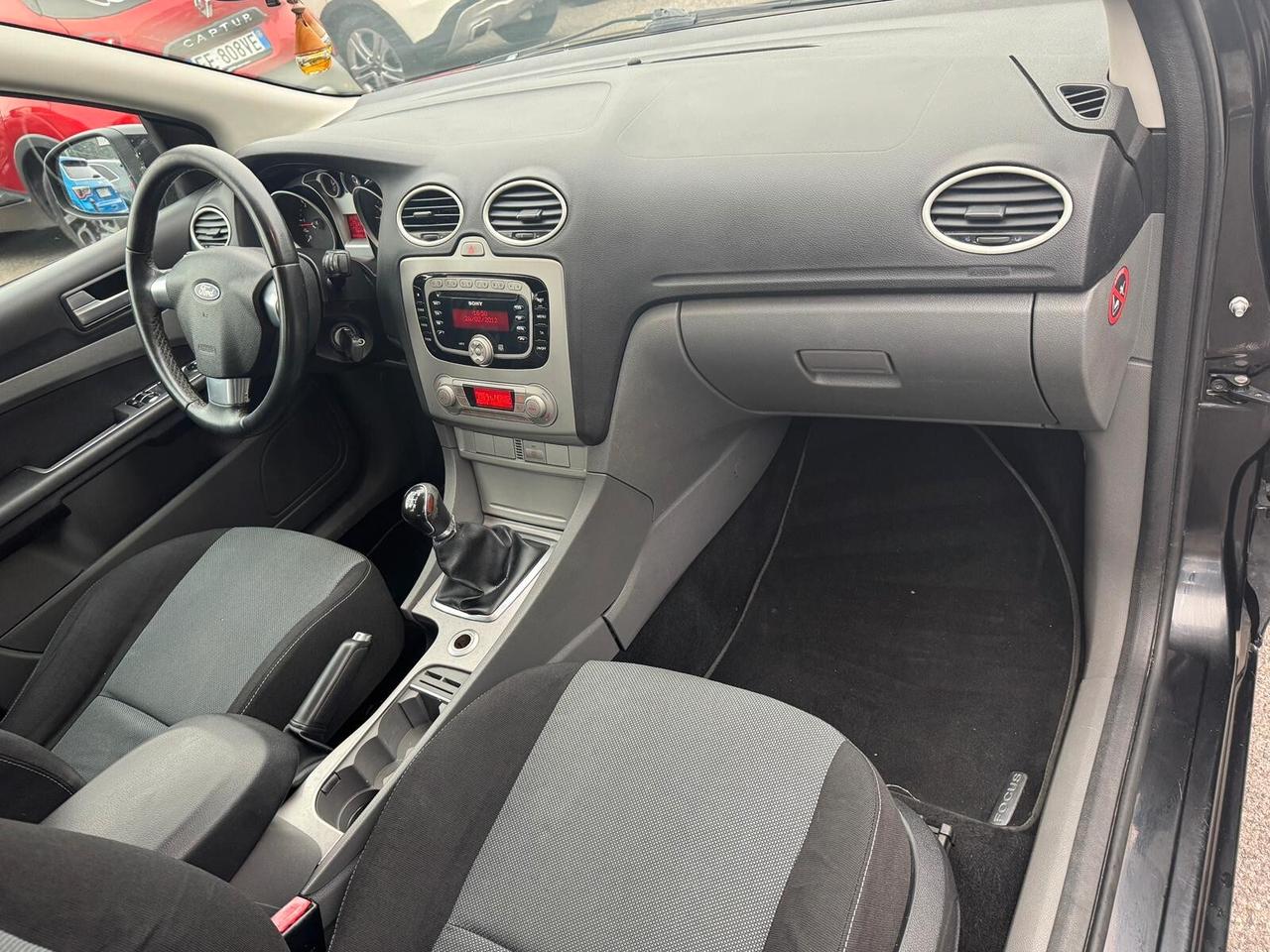 Ford Focus 2011 SW Style Wagon 1.6 tdci *FRIZIONE DA FARE*