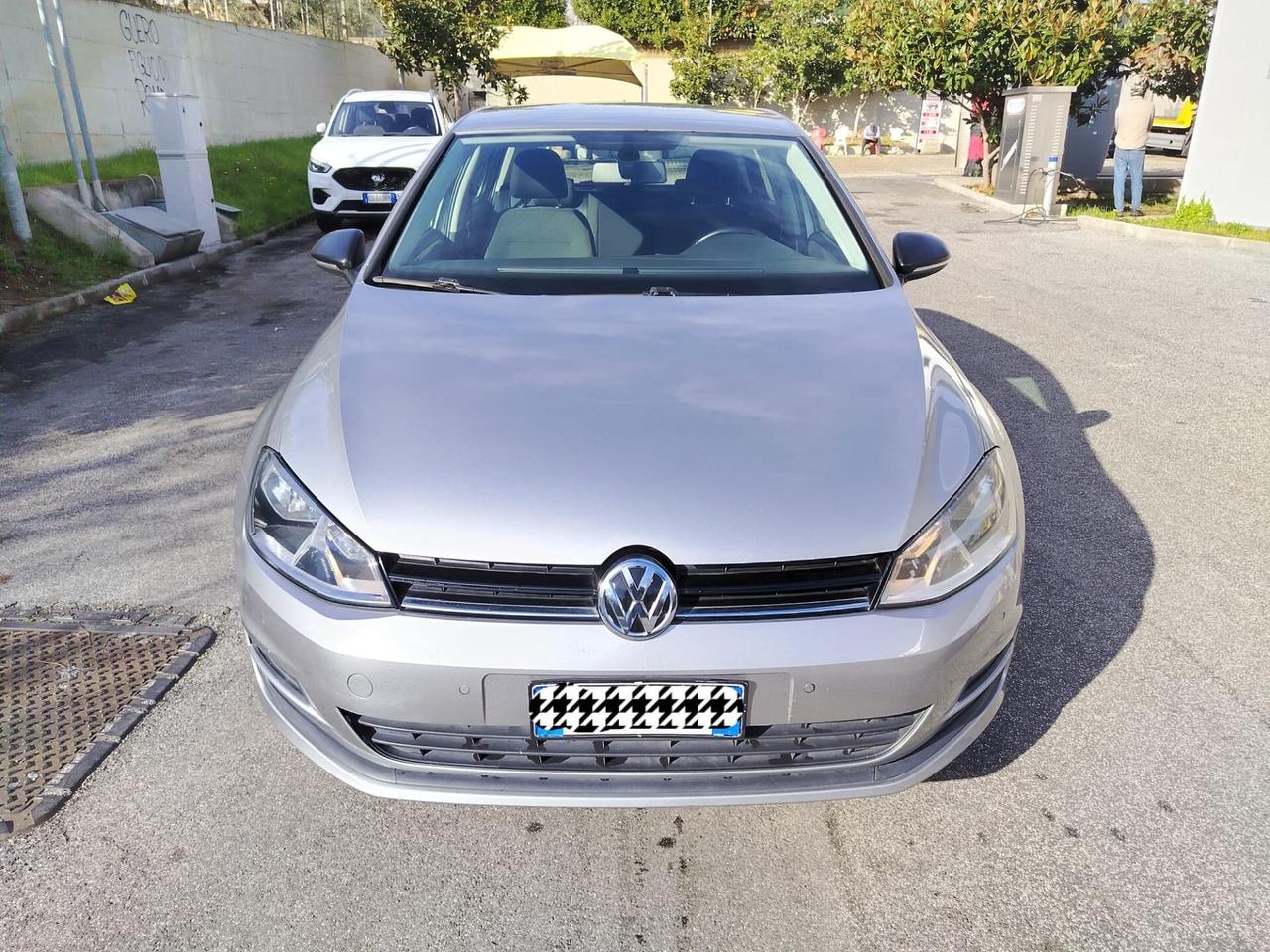 Volkswagen Golf 1.6 TDI 110 CV 5p. Executive BlueMotion Technology per Neopatentati