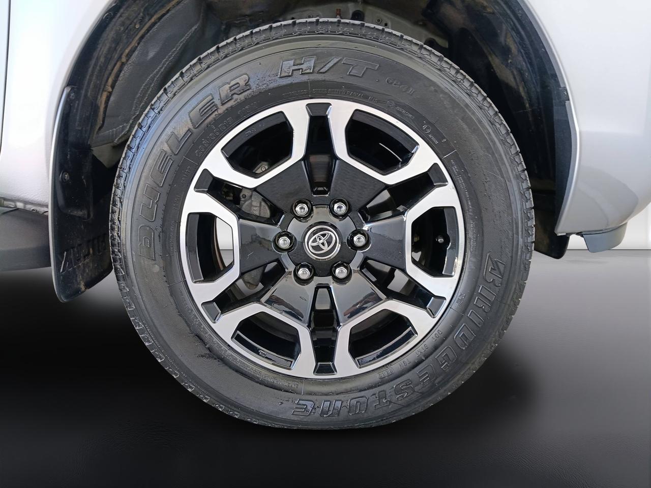 TOYOTA Hilux IV 2021 - Hilux 2.8 d double cab Executive 4wd auto