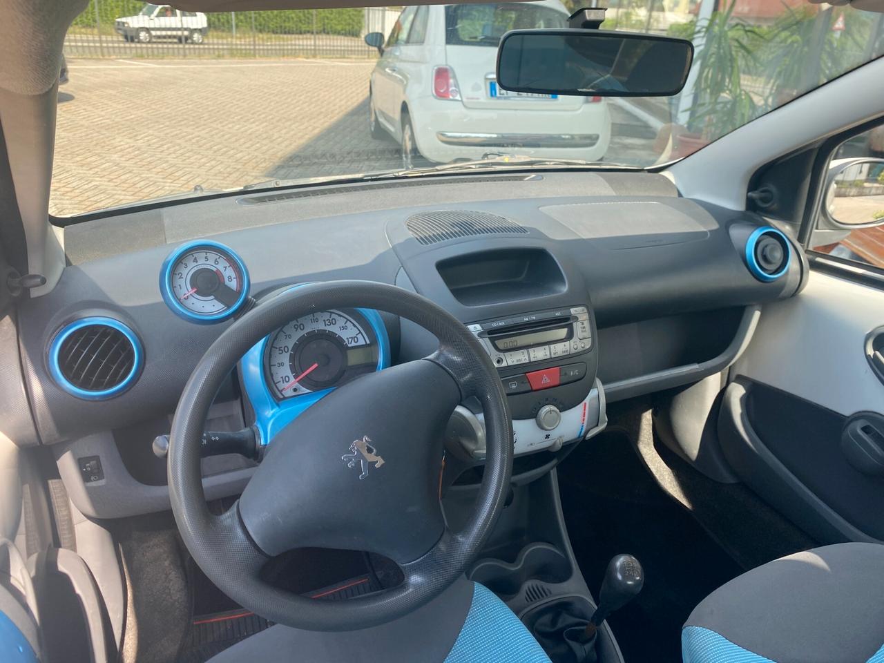 Peugeot 107 1.0 68CV 5p. Urban Move