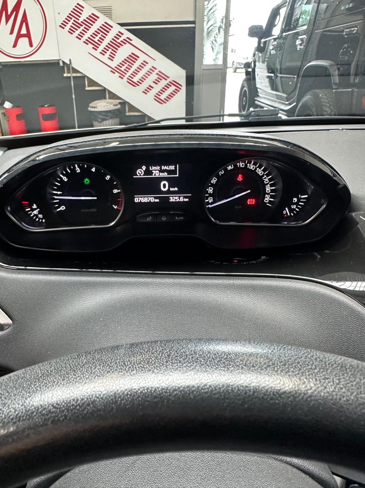 Peugeot 208 1.2 benzina 5 porte Allure