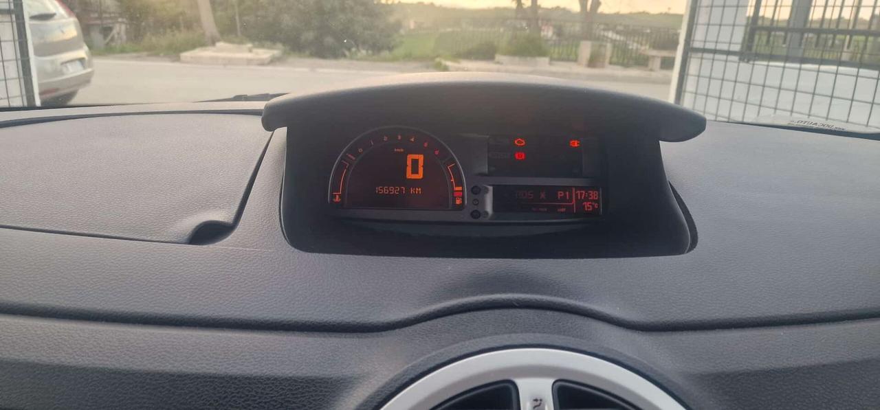 MODUS 1.5 DCI 156950 KM DEL 2009