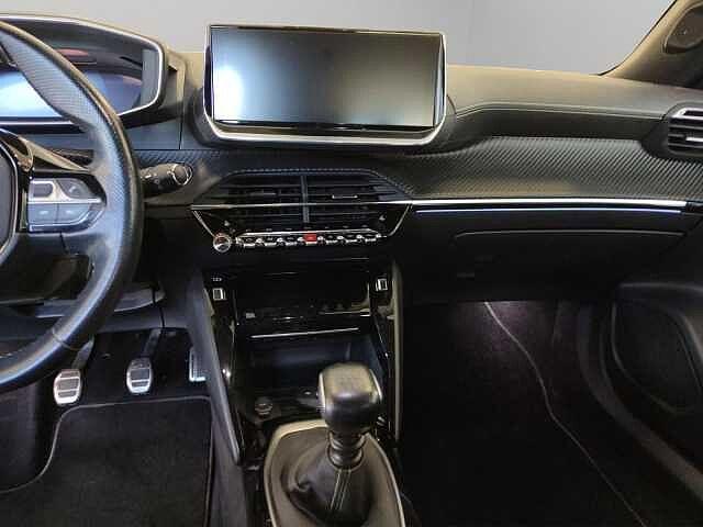 Peugeot 2008 PureTech 130 S&S GT