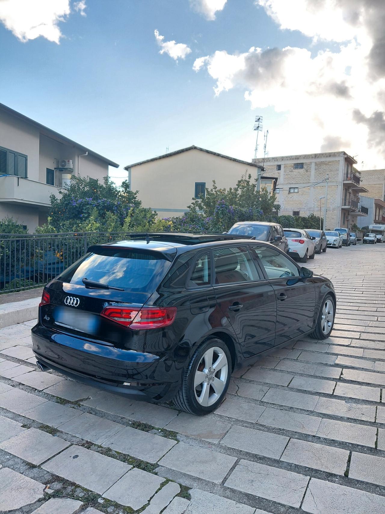 Audi A3 SPB 2.0 TDI 150 CV clean diesel Ambiente