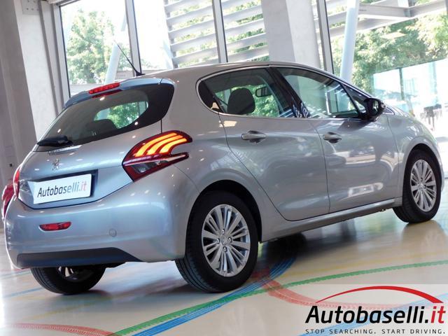 PEUGEOT 208 1.2 82CV STOP&START 5 PORTE ALLURE NAVIGATORE