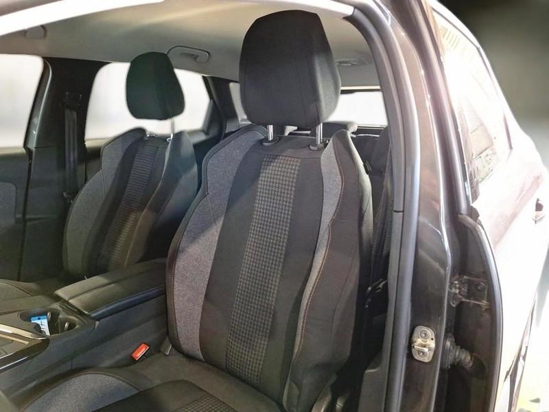 PEUGEOT 3008 BlueHDI 130 S/S Active Pack
