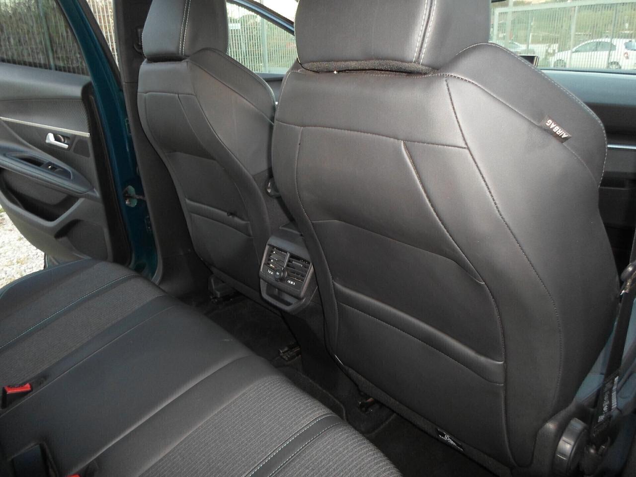 Peugeot 3008 BlueHDi 130 S&S EAT8 GT