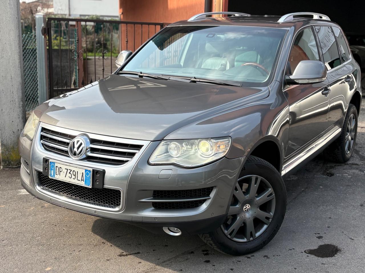 Volkswagen Touareg 3.0 V6 TDI GANCIO TRAINO