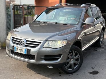 Volkswagen Touareg 3.0 V6 TDI GANCIO TRAINO