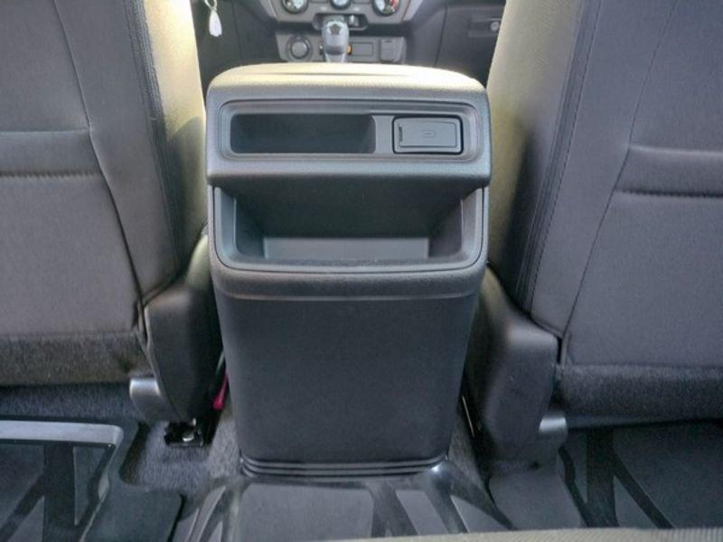 Isuzu D-Max N60 D-Max N60 1.9 aut. Crew BB+ Cab con Shutter Lid!!