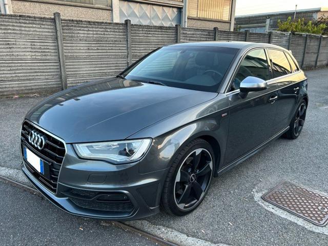 AUDI A3 SPB 1.8 TFSI quattro S tronic edition *S-LINE*