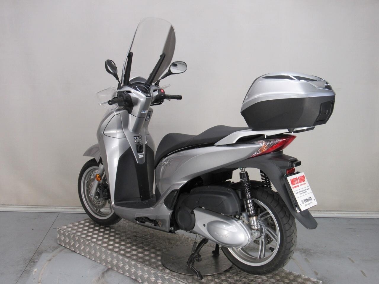 Honda SH 300 i ABS