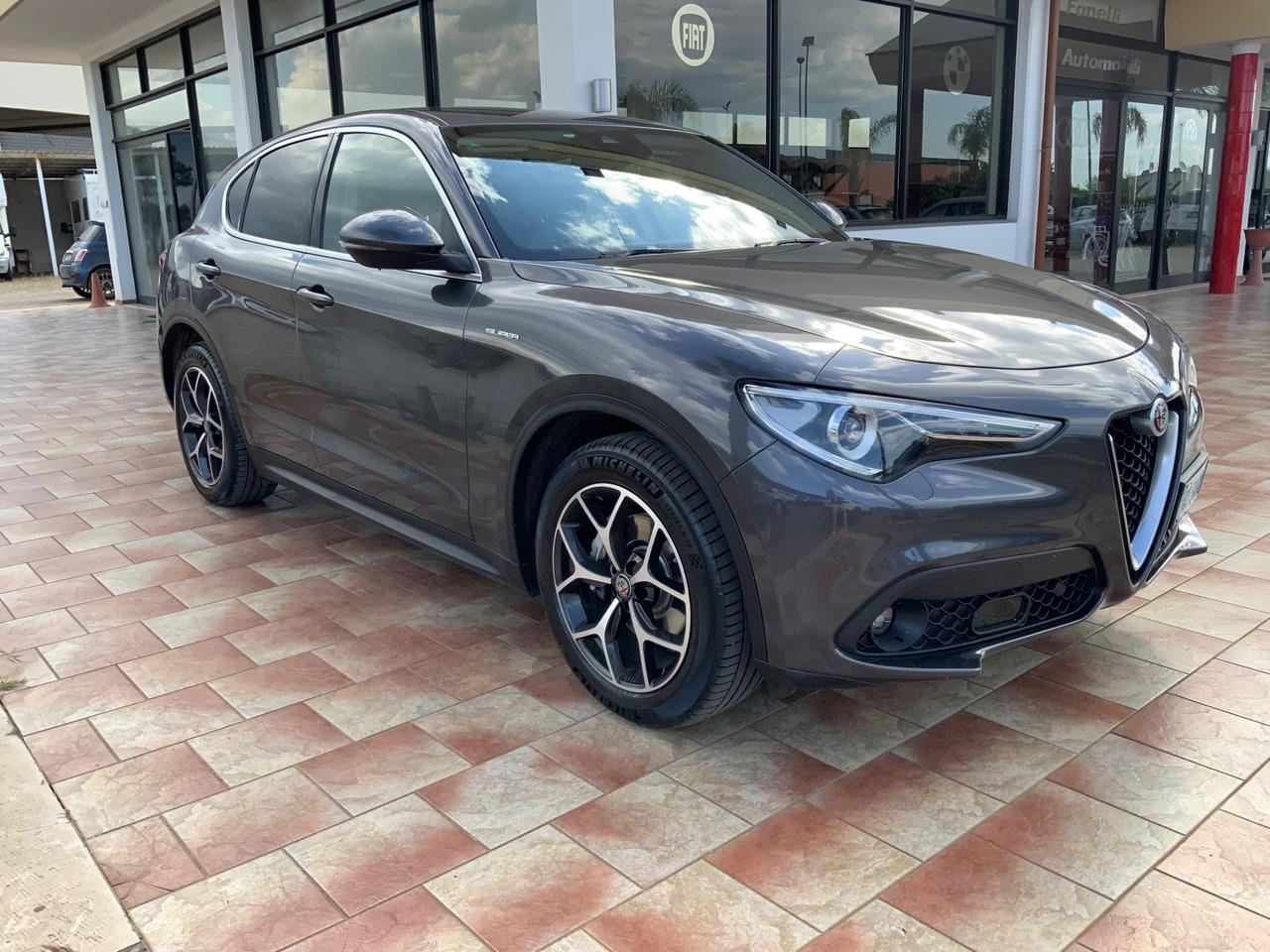 Alfa Romeo Stelvio 2.2 Turbodiesel 190 CV AT8 Q4 Business