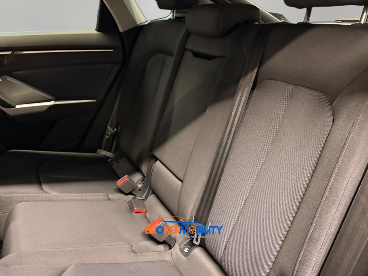 AUDI Q3 Sportback Sportback 45 1.4 tfsi s-tronic
