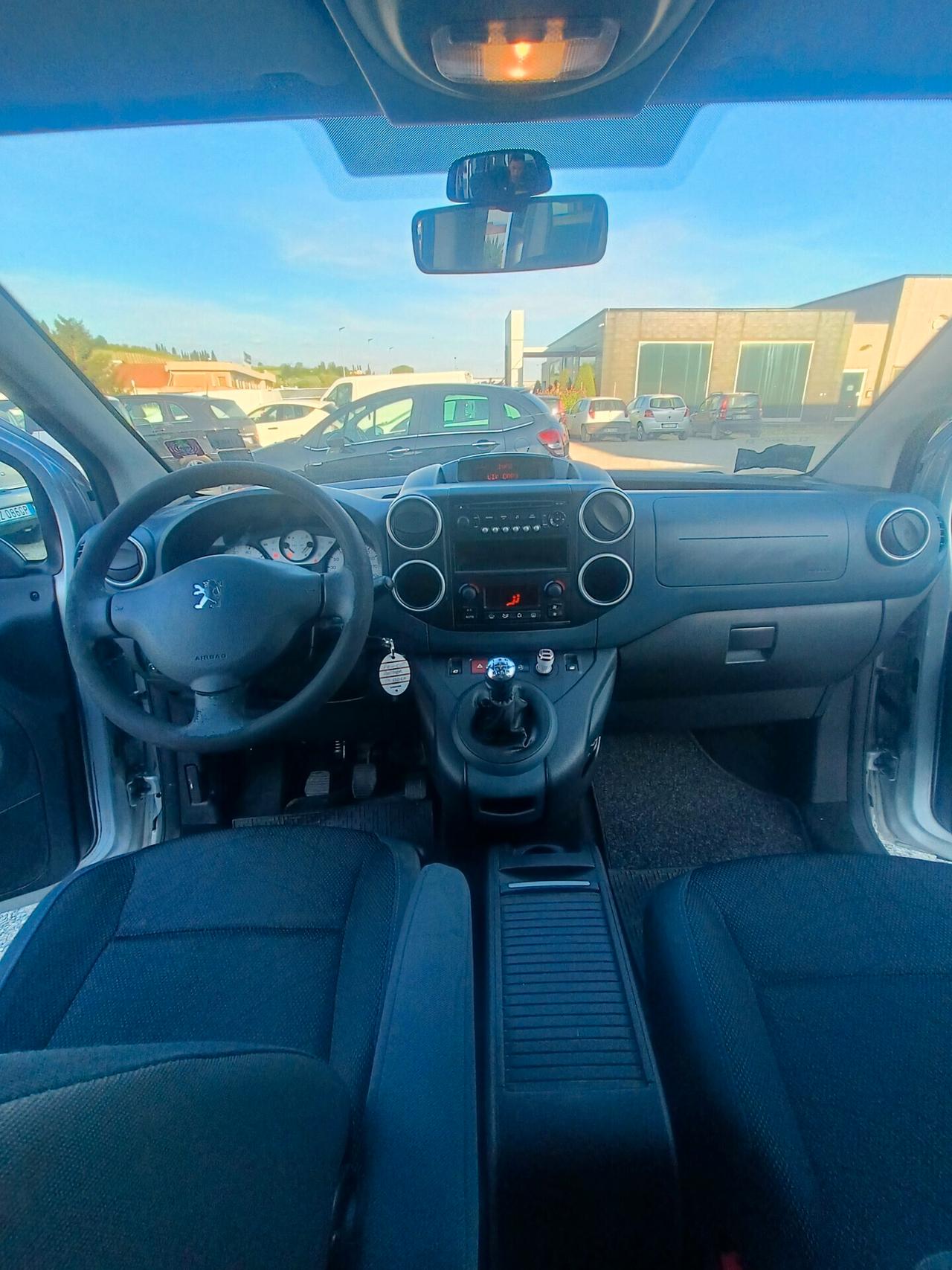 Peugeot Partner Tepee 1.6 HDi 115CV Outdoor