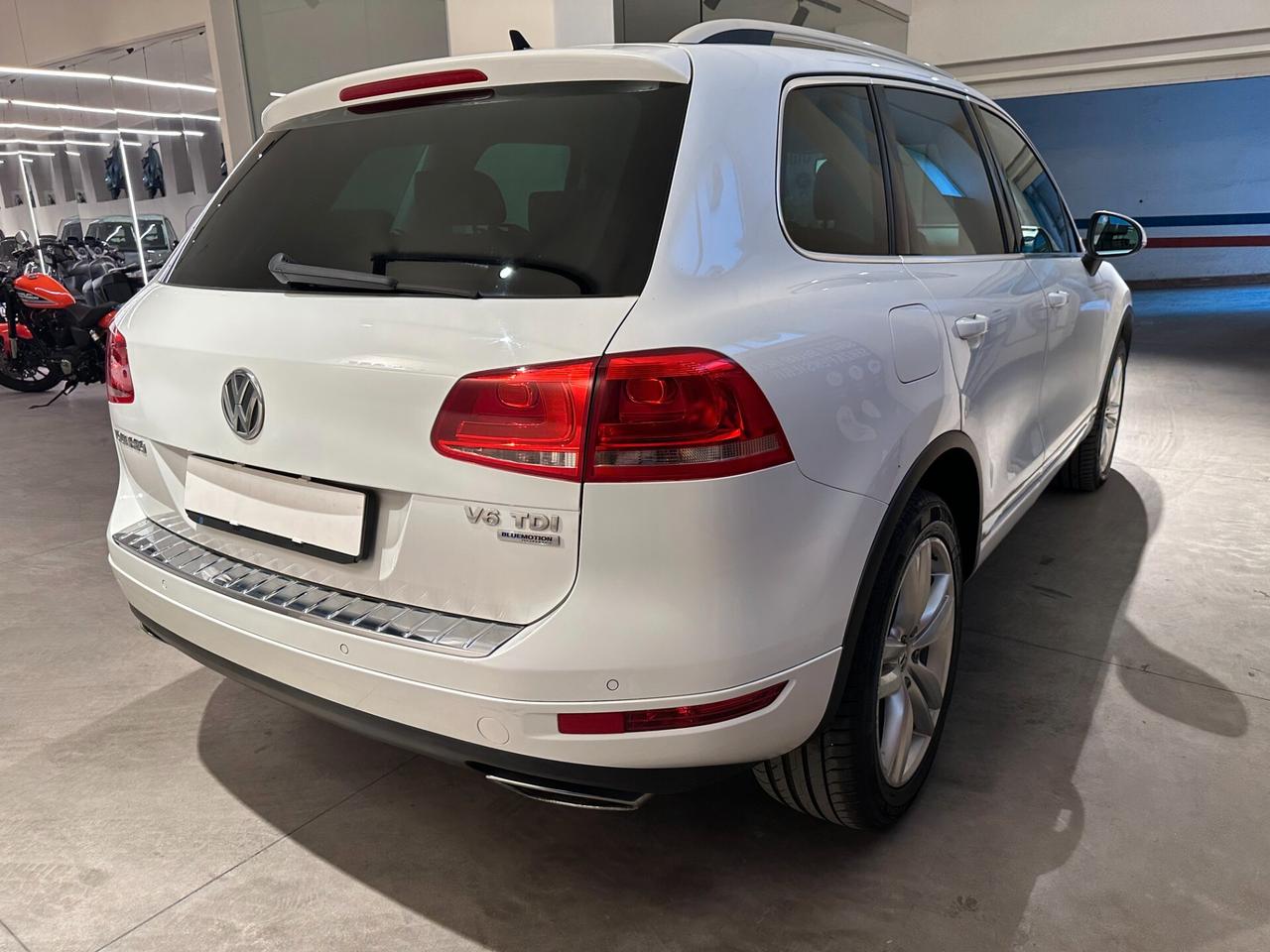 Volkswagen Touareg 3.0 TDI 245 CV tiptronic BlueMotion Techn. Executive