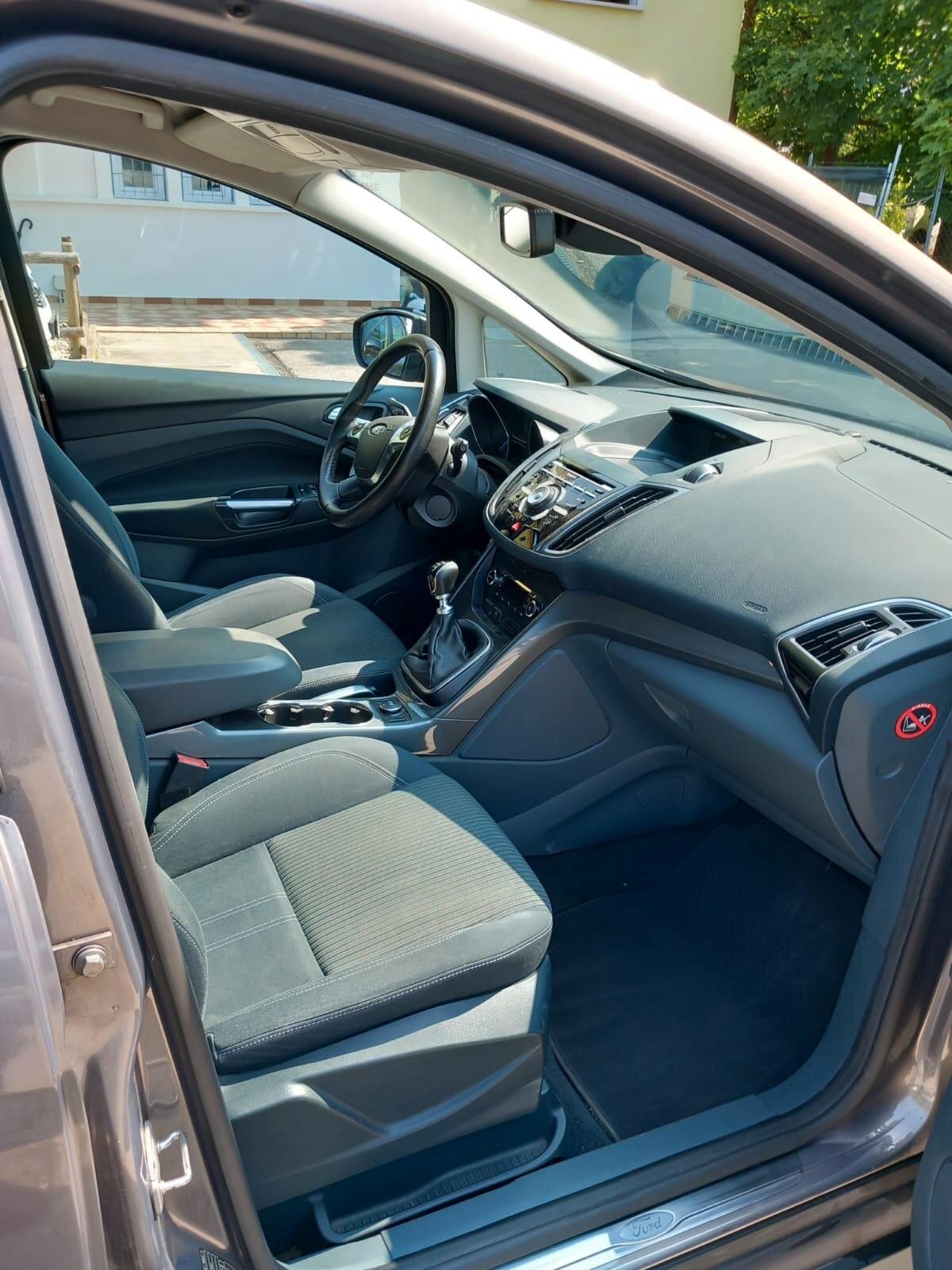 Ford C-Max 1.6 TDCi 95CV Titanium