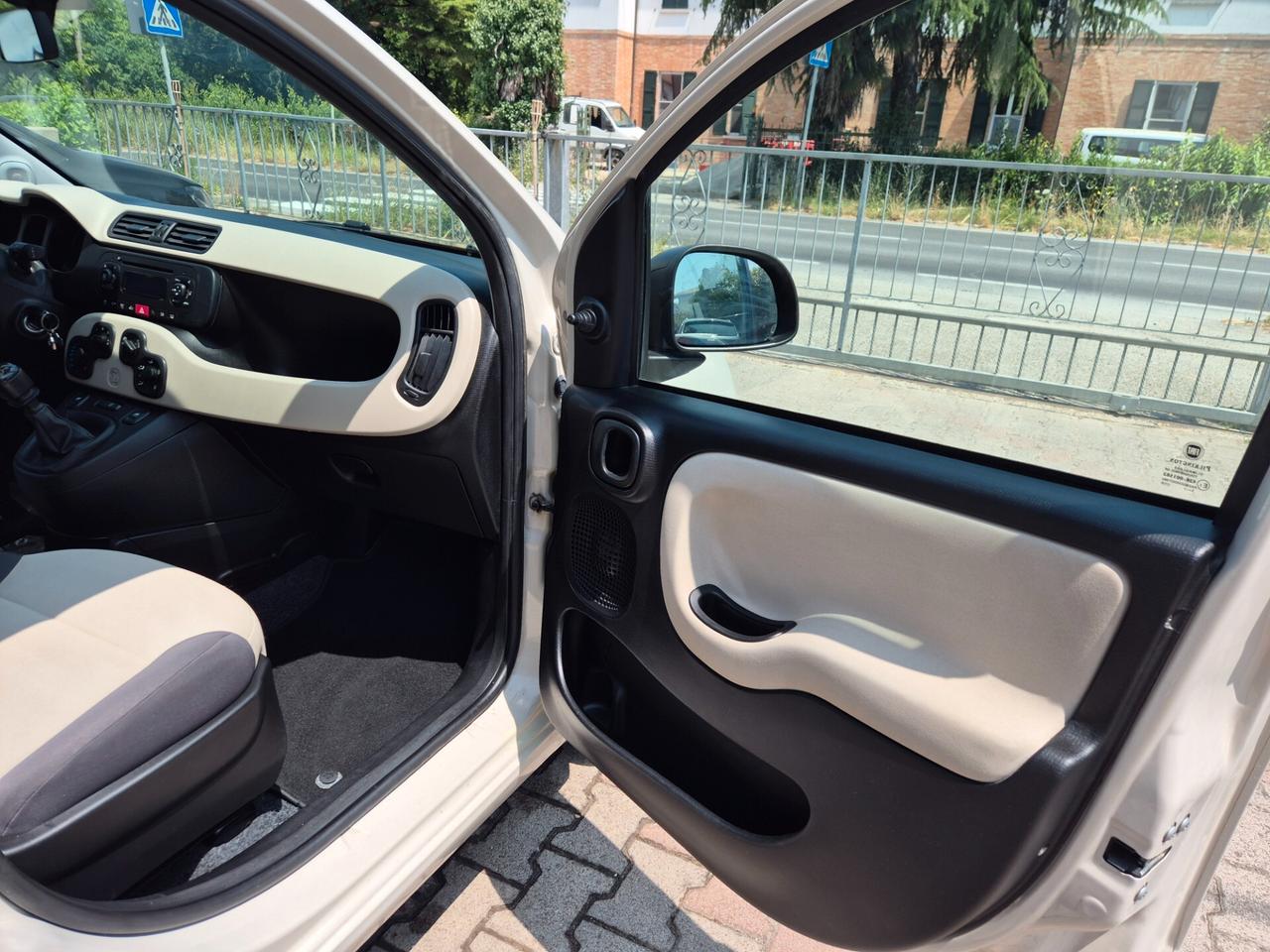 Fiat Panda 1.2 Benzina - Anno 2015 - OK NEOPATENTATI
