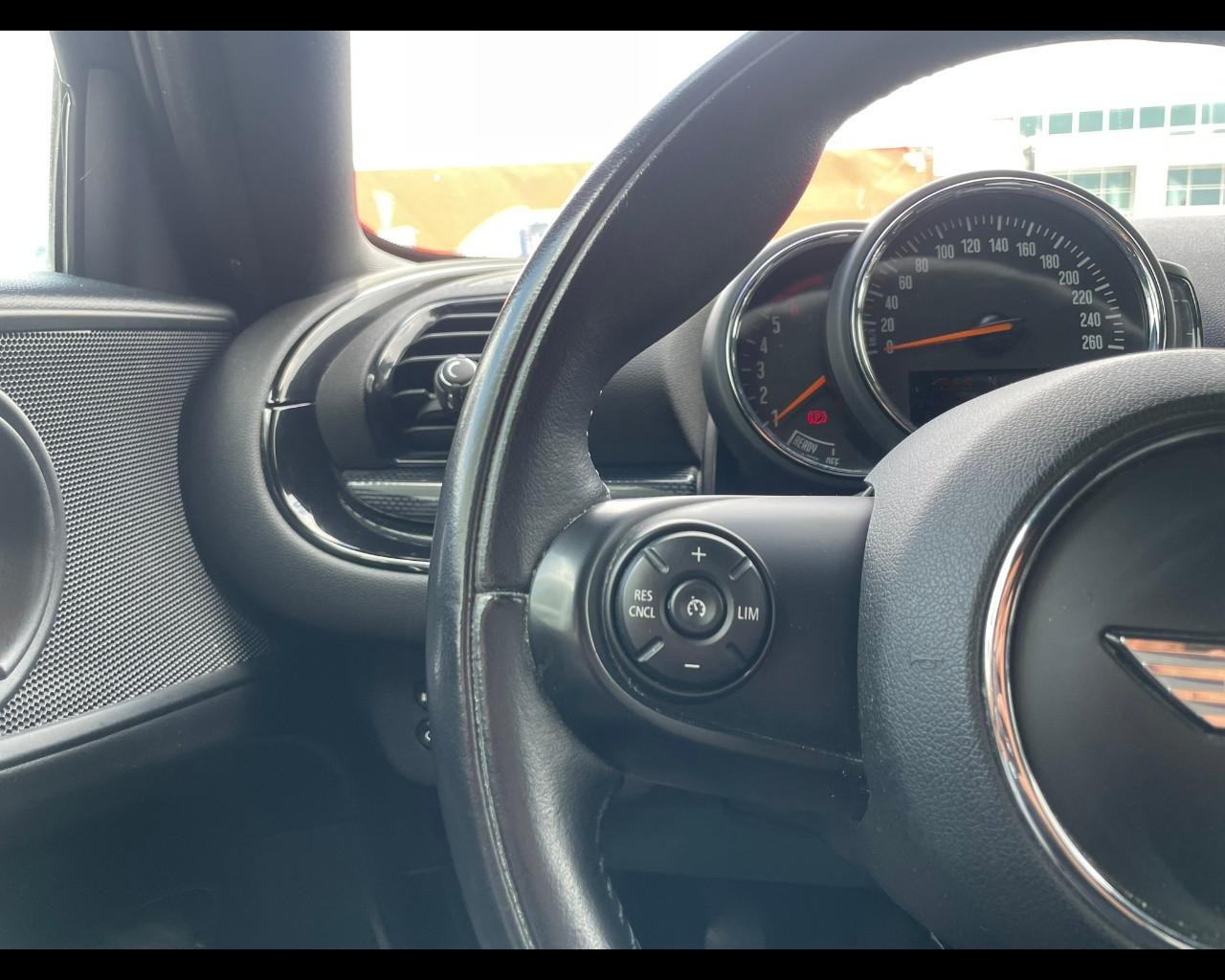 MINI Mini Clubman (F54) - Mini 2.0 Cooper D Hype Clubman