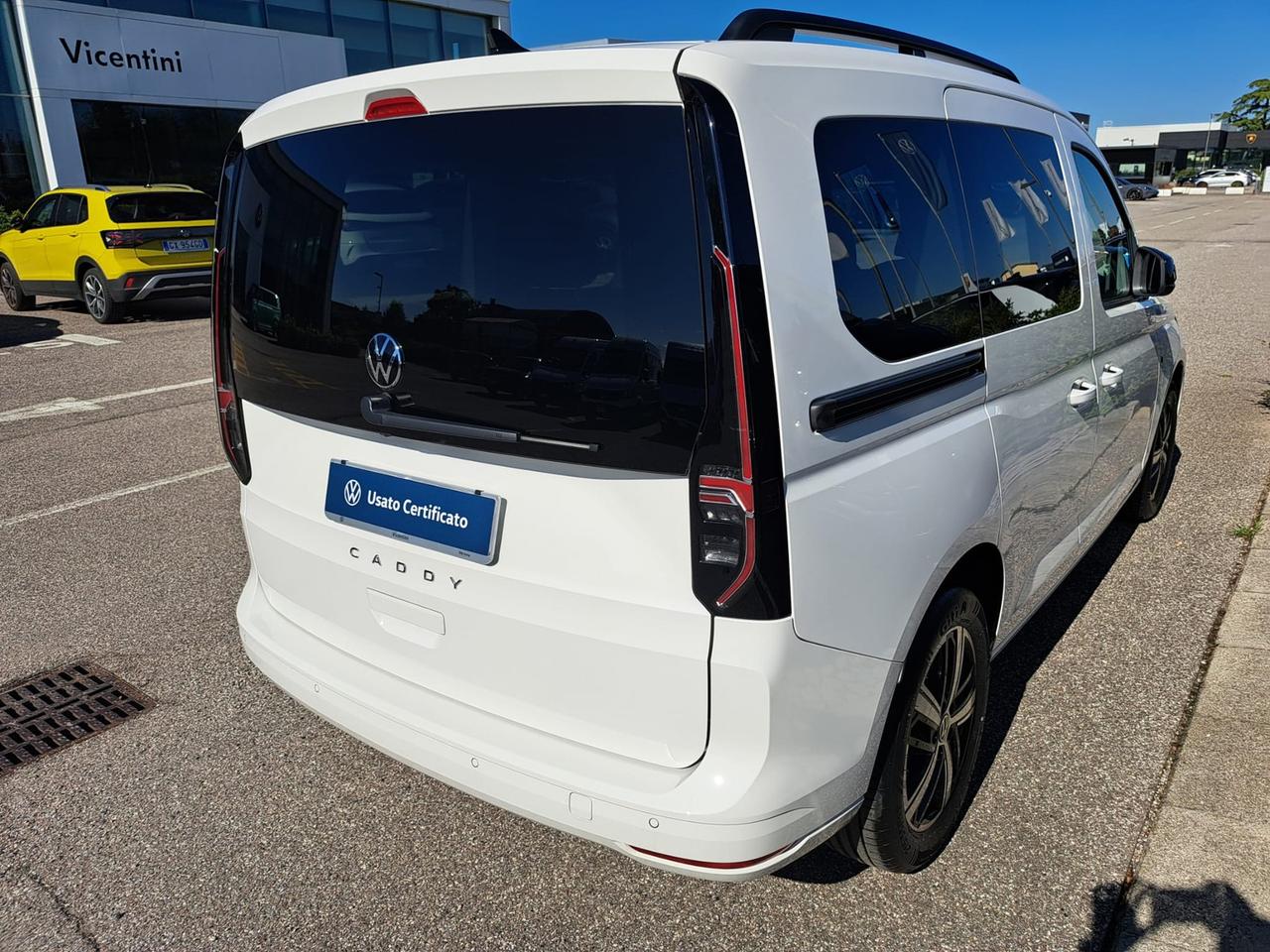 Volkswagen Caddy 2.0 tdi 122cv life dsg7