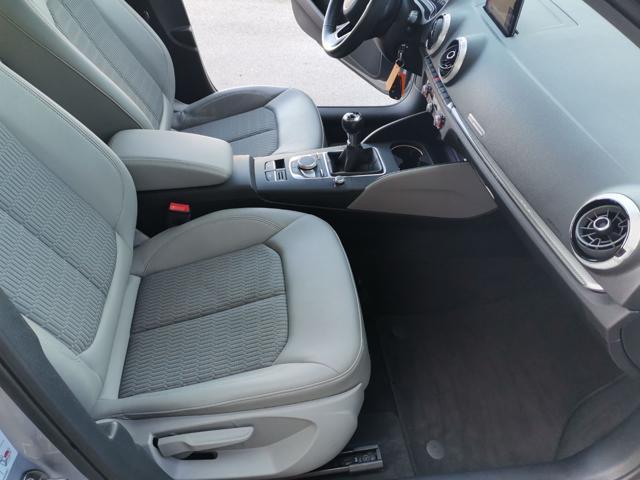 AUDI A3 SPB 1.6 TDI 116 CV Business