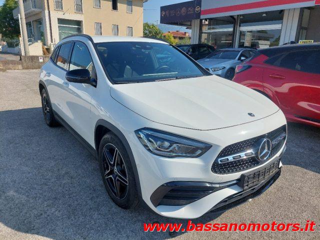 MERCEDES-BENZ GLA 200 Automatic AMG Line Premium