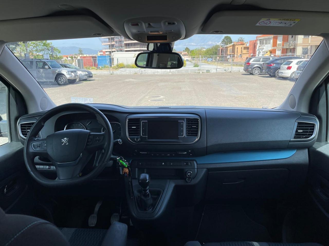 Peugeot Traveller 2.0 Blue HDI Active #10681