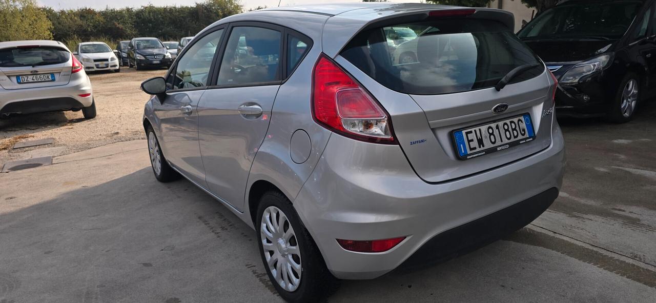 Ford Fiesta 1.5 TDCi 75CV 5 porte