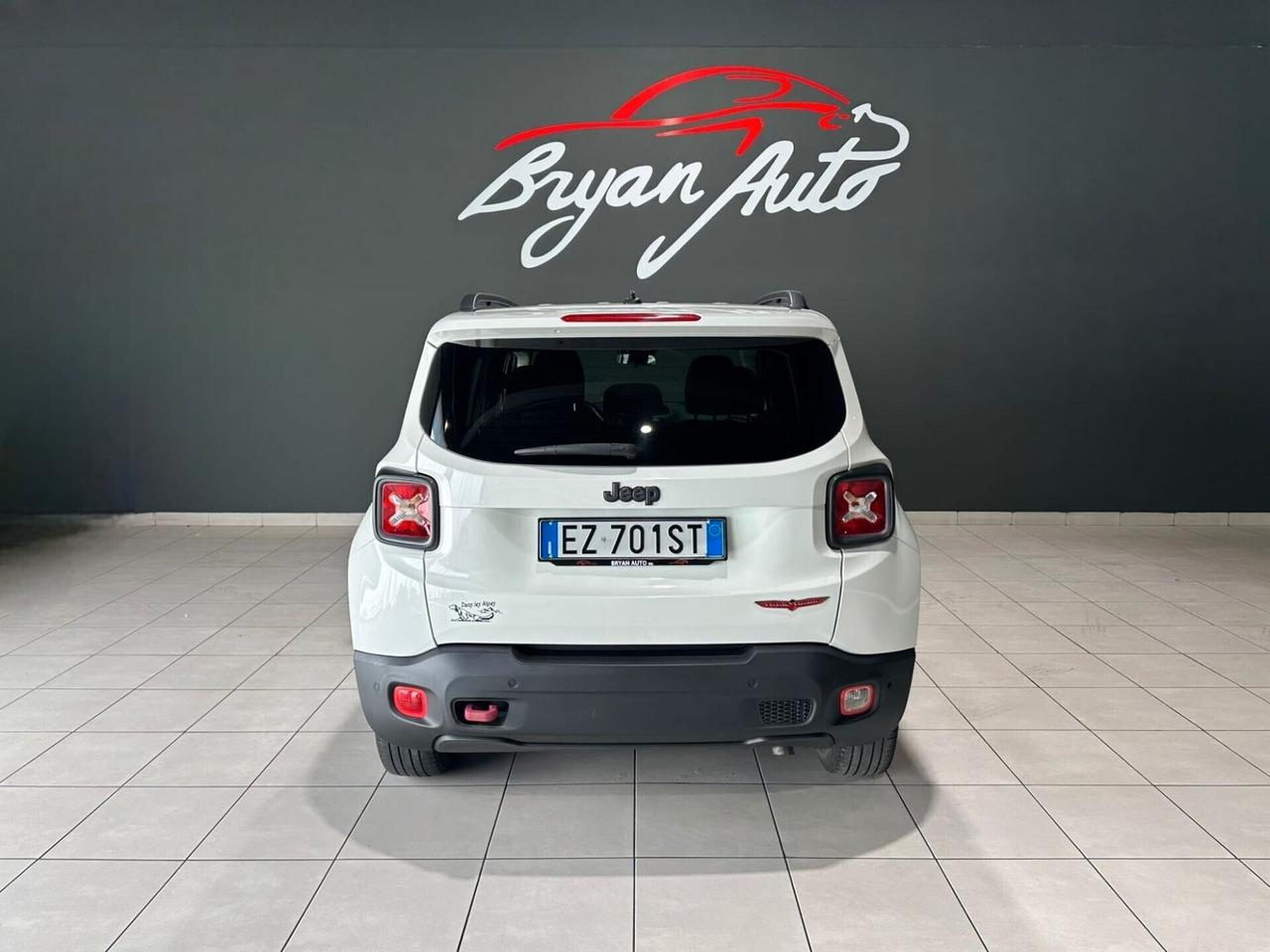 Jeep Renegade 2.0 Mjt 170CV 4WD Active Drive Trailhawk