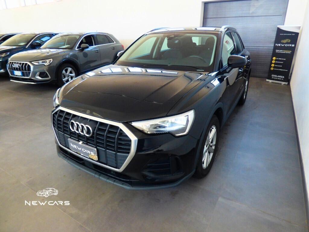 Audi Q3 35 TDI S tronic Business